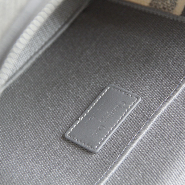 D*or vanity case-24-17-13.5cm