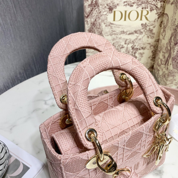 LADY D-LITE EMBROIDERED CANNAGE BAG