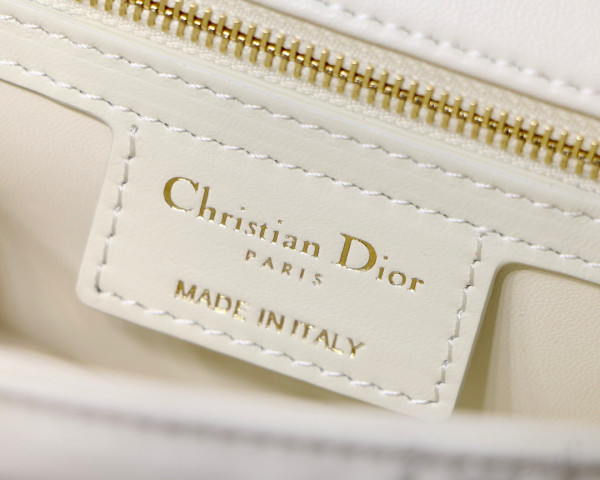 D*or small D*or caro bag