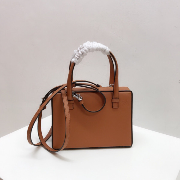 LOEWE POSTAL SMALL BAG