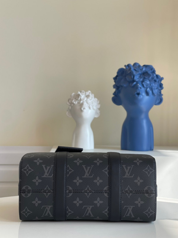 l**is V*t*n city keepall