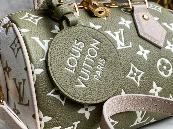 l**is V*t*n speedy bandouliÈre 20