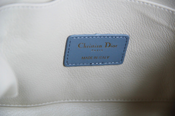 D*or caro beauty pouch