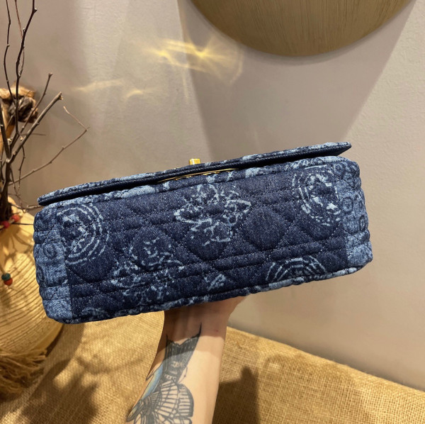 D*or 30 montaigne bag