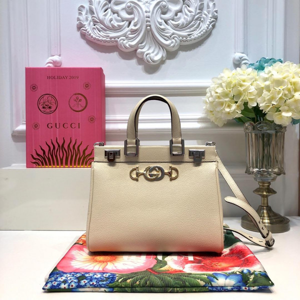 G*u*i zumi grainy leather small top handle bag