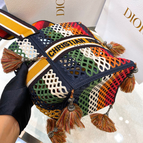 D*or d-bubble bucket bag