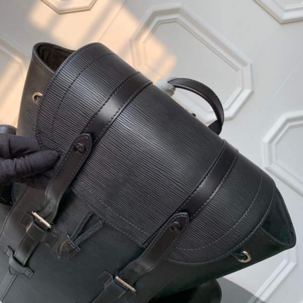 l**is V*t*n christopher pm