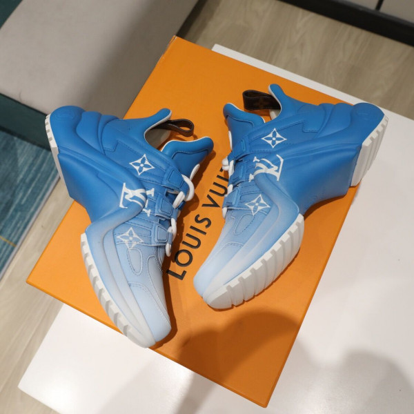 l**is V*t*n archlight sneaker