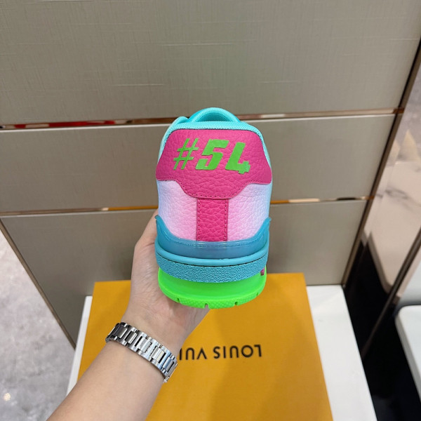 l**is V*t*n trainer sneaker