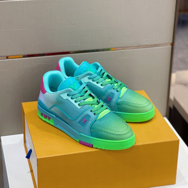 l**is V*t*n trainer sneaker