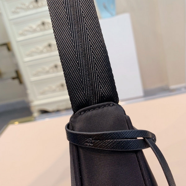 Pra*a re-edition 2000 nylon mini bag