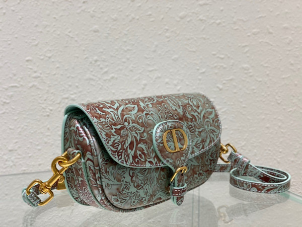 D*or bobby east-west bag