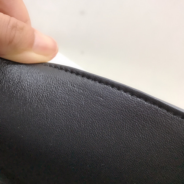 Ce**e besace 16 bag in grained calfskin