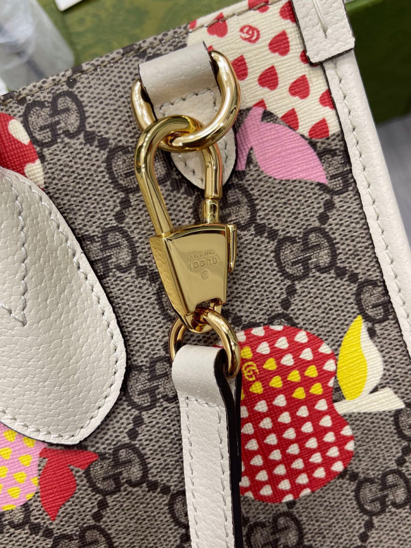 G*u*i gg small tote bag