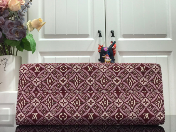 l**is V*t*n since 1854 onthego gm