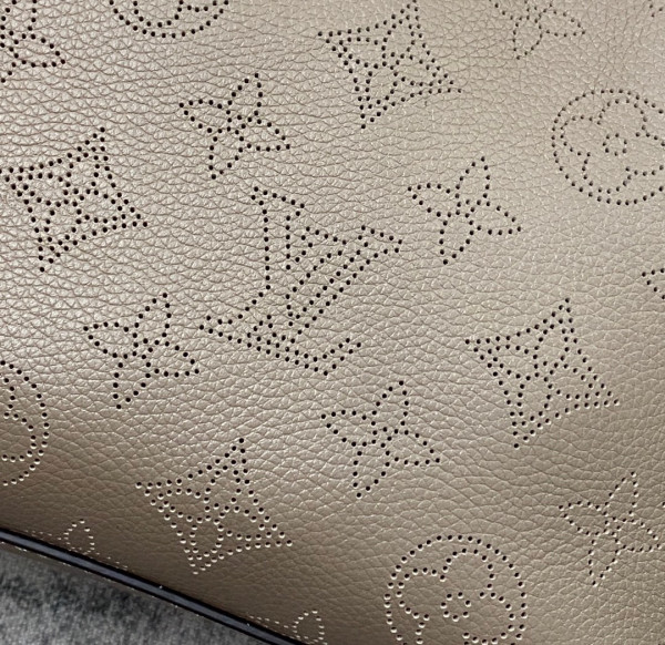 l**is V*t*n why knot pm