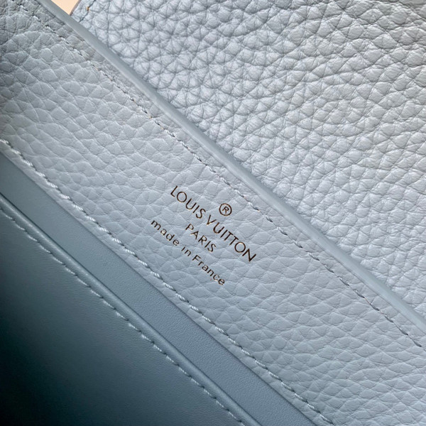 l**is V*t*n capucines mini