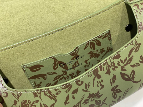 D*or bobby east-west bag