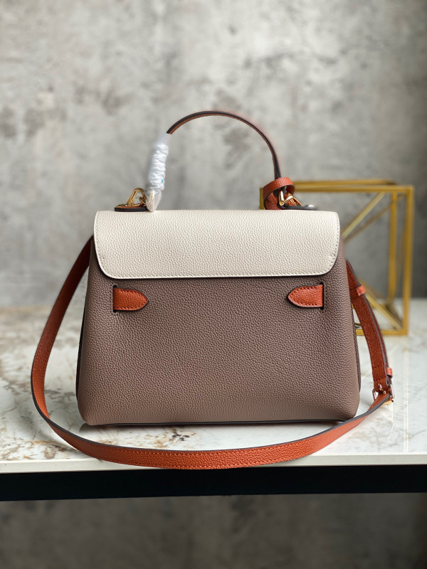 l**is V*t*n lockme ever bb