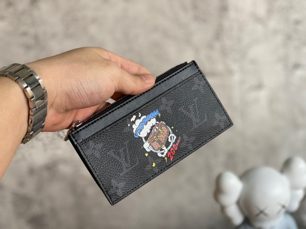 l**is V*t*n coin card holder