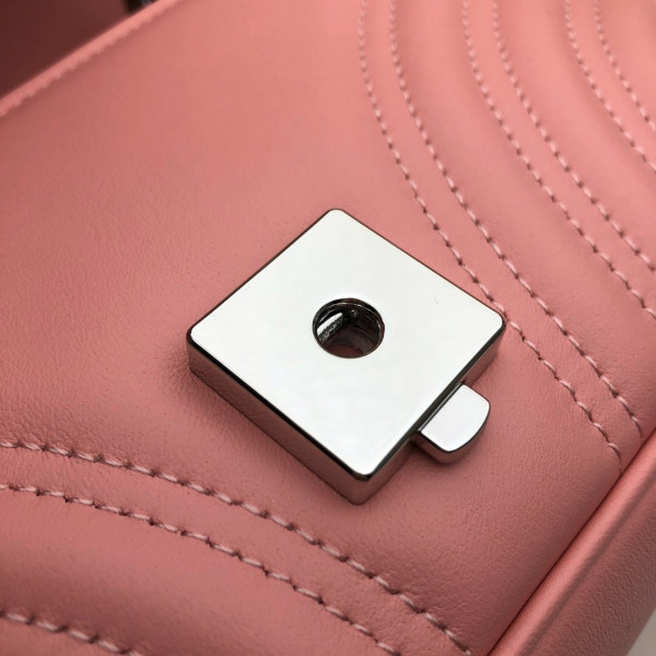 G*u*i gg marmont 22cm