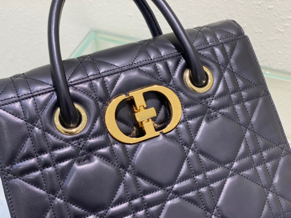 D*or large st honorÉ tote