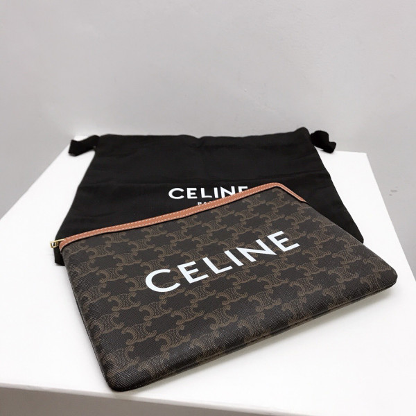 Ce**e small pouch in triomphe canvas and lambskin