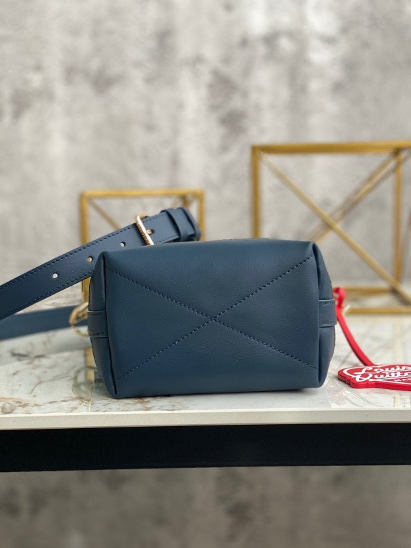 l**is V*t*n japanese cruiser