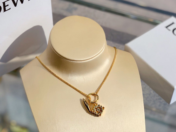LOEWE NECKLACE