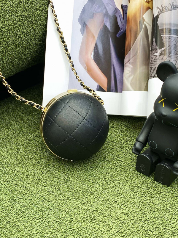 CL SPHERE MINAUDIERE