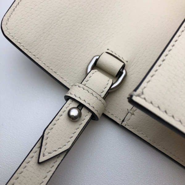 G*u*i dionysus gg clutch