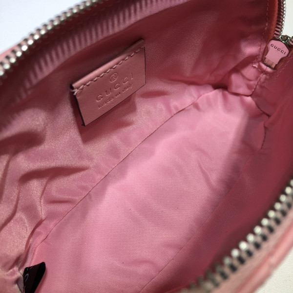 G*u*i gg marmont cosmetic case