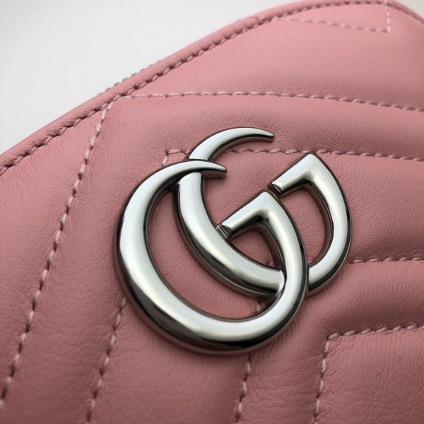 G*u*i gg marmont cosmetic case