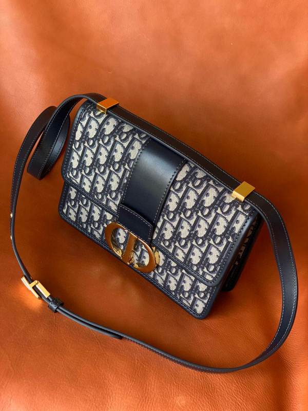 D*or oblique montaigne