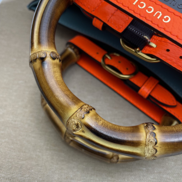 G*u*i diana small tote bag