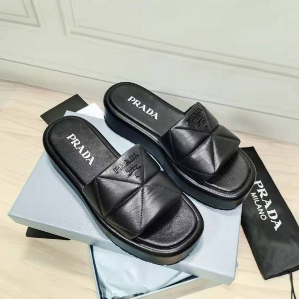 Pra*a nappa leather slides