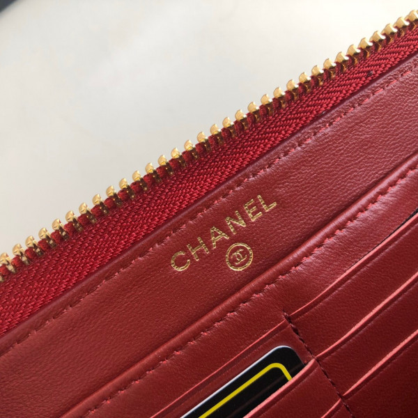 CL 19 ZIPPED WALLET