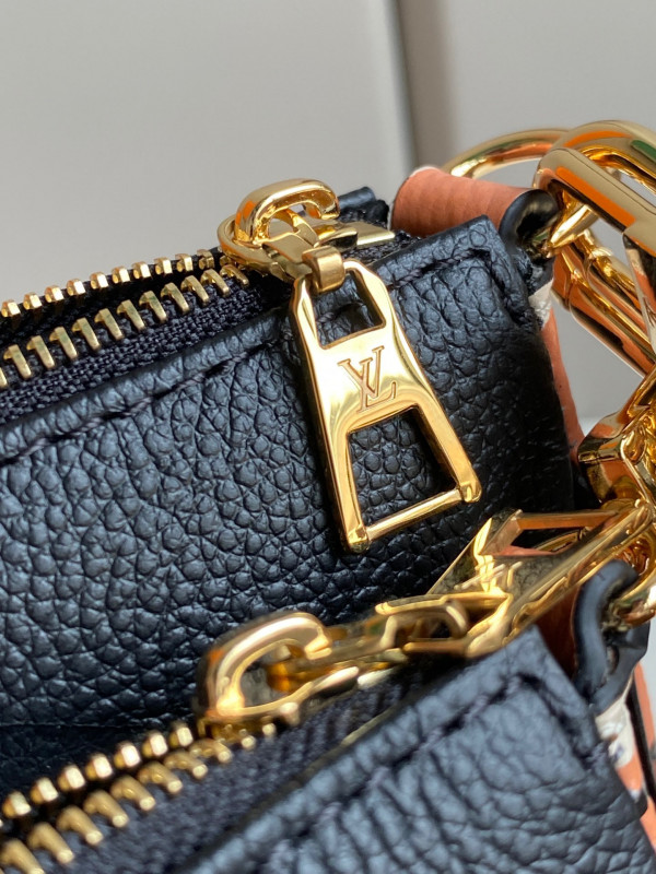 l**is V*t*n multi pochette accessoires