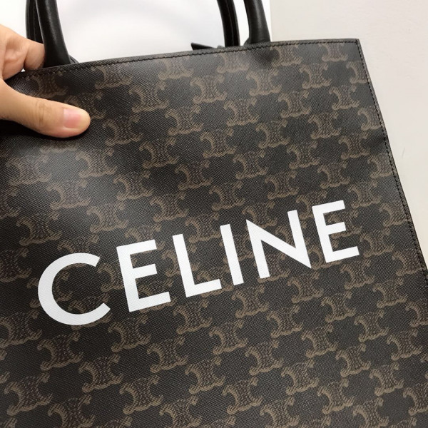 Ce**e small cabas vertical in triomphe canvas