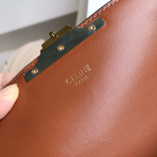 Ce**e triomphe shoulder bag