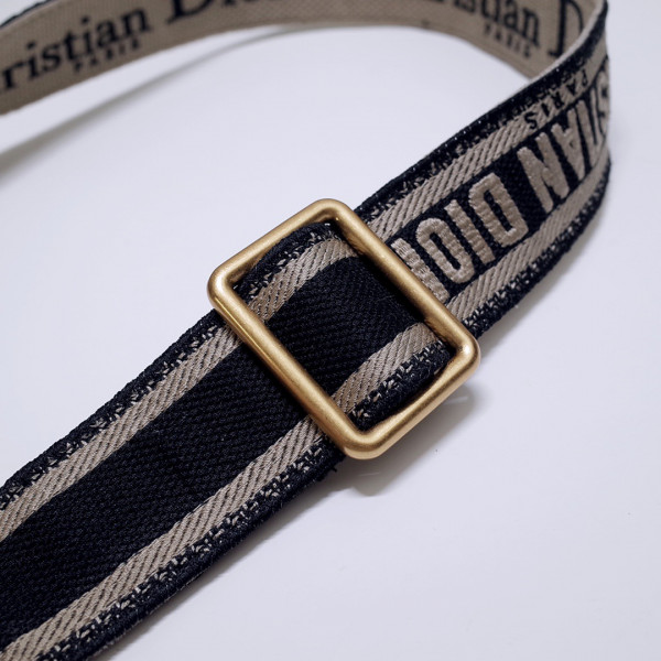 D*or adjustable shoulder strap