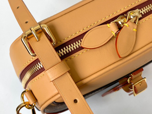 l**is V*t*n deauville mini