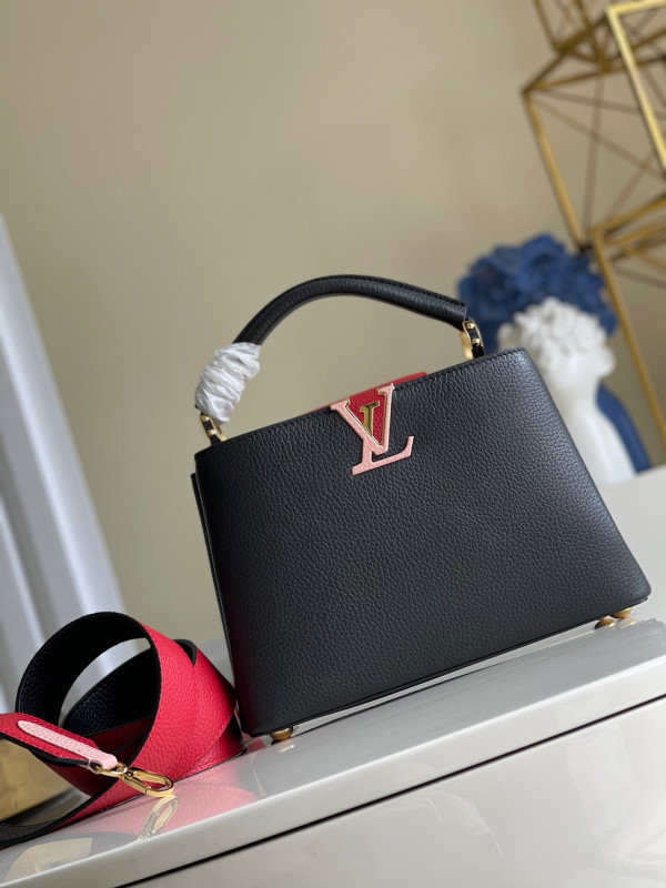 l**is V*t*n capucines bb