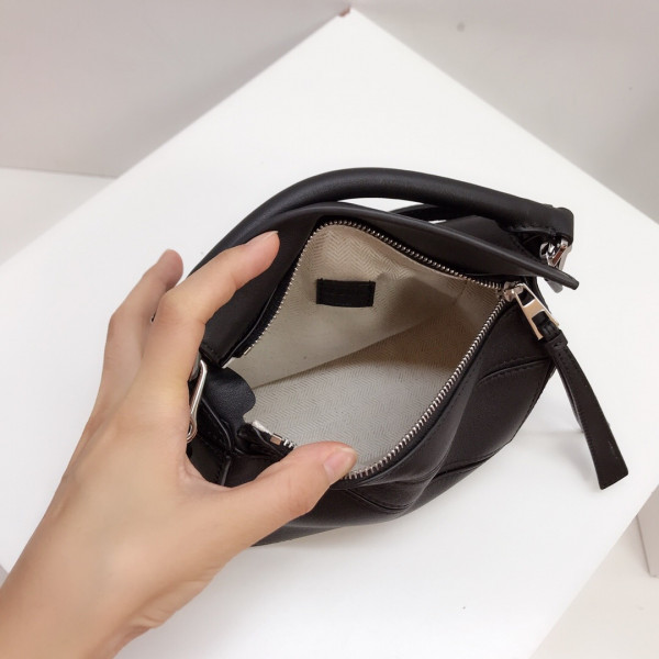 LOEWE MINI PUZZLE BAG