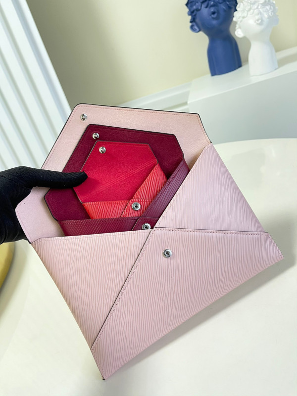 l**is V*t*n kirigami pochette