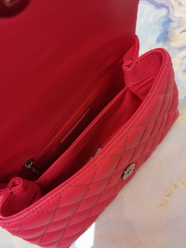 CL FLAP BAG WITH TOP HANDLE