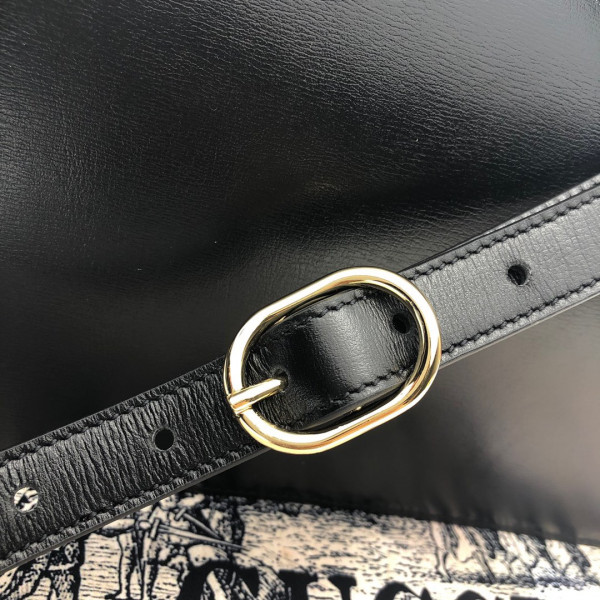 G*u*i ring shoulder bag