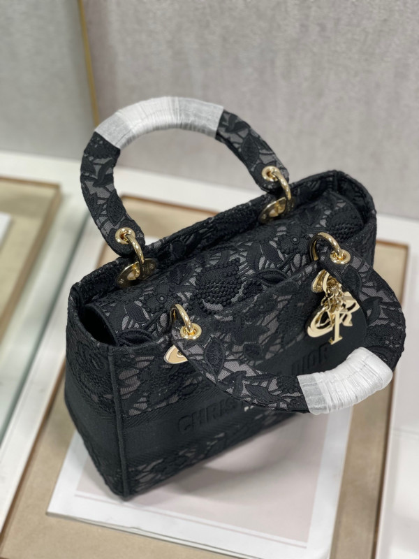 D*or lady d-lite bag