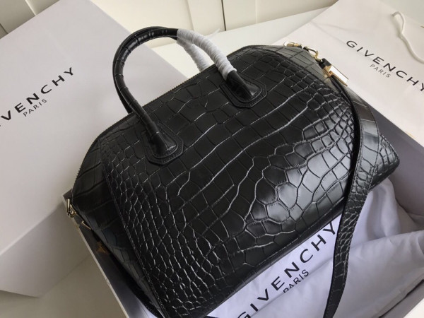 GIVENCHY ANTIGONA MINI/SMALL/MEDIUM