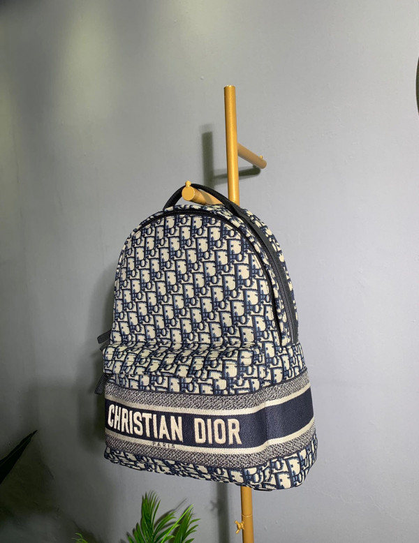 D*or oblique backpack